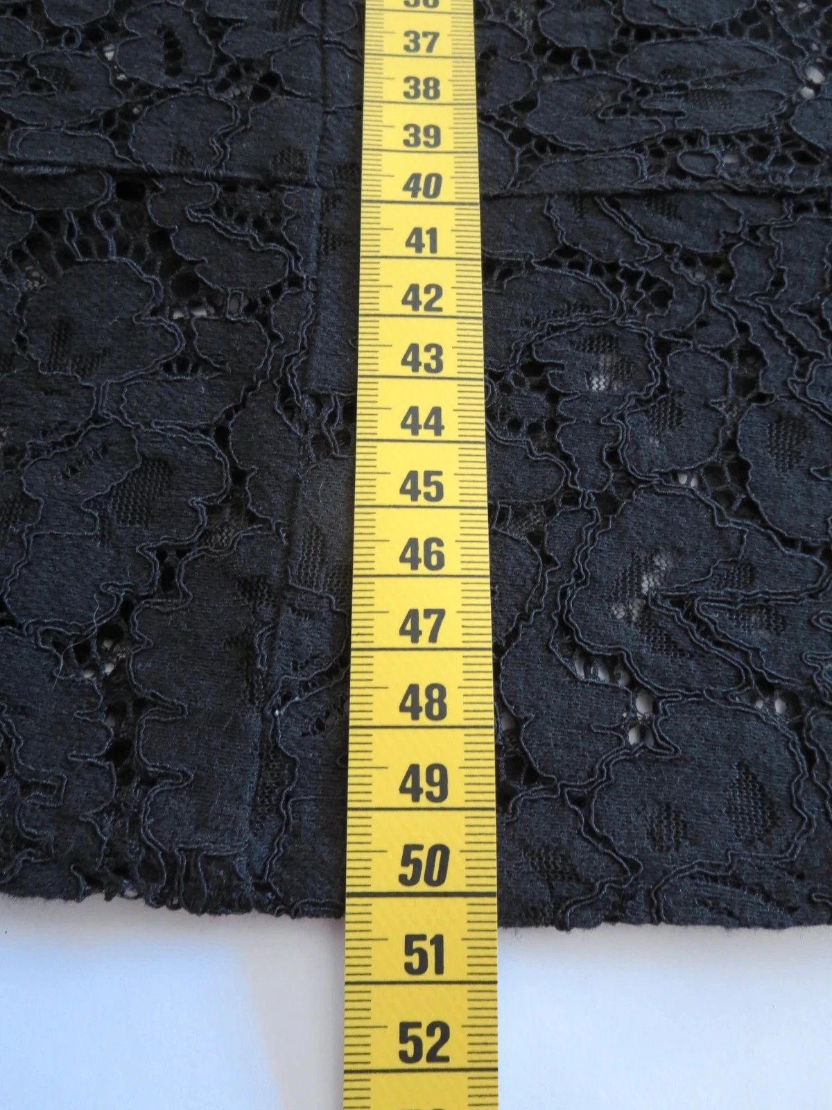 Haut noir en dentelle élégant – Taille M 38 – Parfait état – photo 4